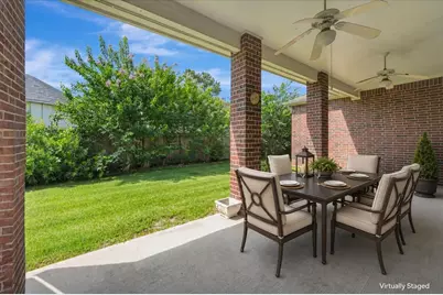 15511 Pinenut Bay Court, Houston, TX 77059 - Photo 33