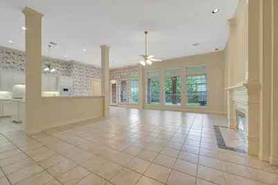 15511 Pinenut Bay Court, Houston, TX 77059 - Photo 13
