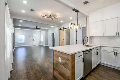 2119 Carter Street, Houston, TX 77008 - Photo 7