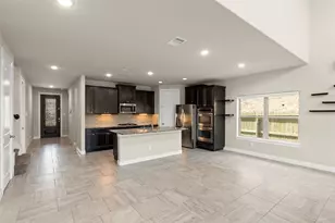 4311 Berry Bend Ln, Richmond, TX 77406 - Photo 9