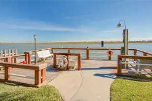 83 Dolphin Ln, Freeport, TX 77541 - Photo 5