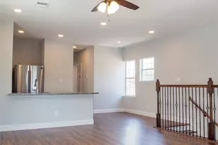 308 E 31st St, Houston, TX 77018 - Photo 3