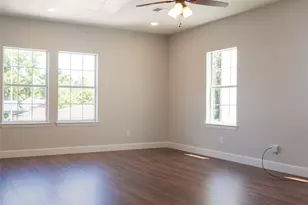 308 E 31st St, Houston, TX 77018 - Photo 7