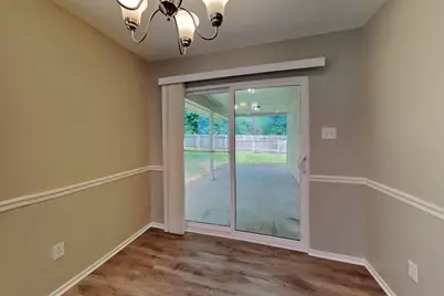 11 Fiddleleaf Court, The Woodlands, TX 77381 - Photo 5