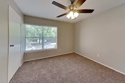 11 Fiddleleaf Court, The Woodlands, TX 77381 - Photo 17