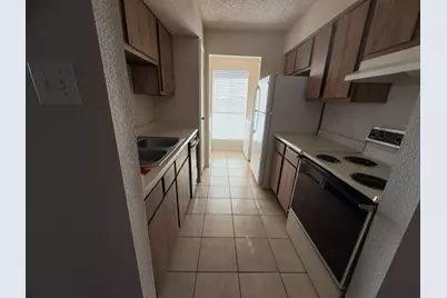 1500 Bay Area Boulevard #282, Houston, TX 77058 - Photo 5