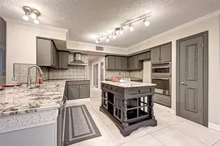 1549 Beaconshire Rd, Houston, TX 77077 - Photo 19