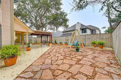1549 Beaconshire Road, Houston, TX 77077 - Photo 33