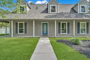 402 Pine Manor Dr, Conroe, TX 77385 - Photo 3