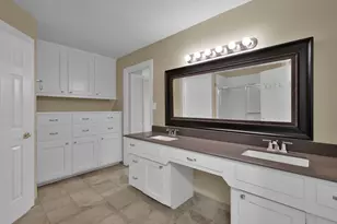 402 Pine Manor Dr, Conroe, TX 77385 - Photo 13