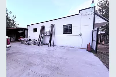 6325 Cullen Boulevard, Houston, TX 77021 - Photo 13