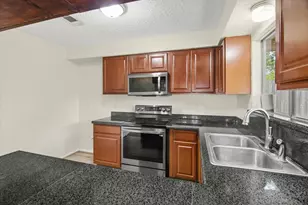 19006 Neath St, Humble, TX 77346 - Photo 13