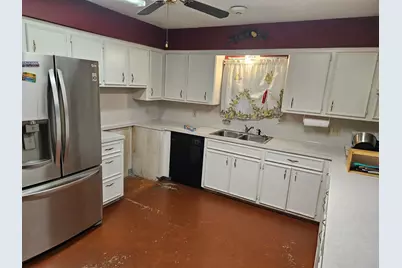 707 Willow Avenue, Cleveland, TX 77327 - Photo 11