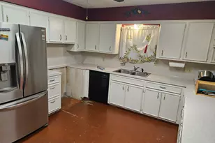 707 Willow Ave, Cleveland, TX 77327 - Photo 11