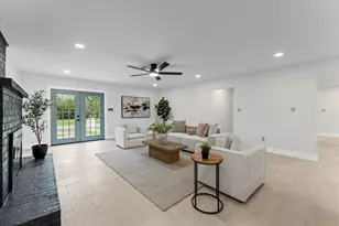 8655 Tilgham St, Houston, TX 77029 - Photo 7