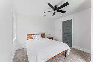 8655 Tilgham St, Houston, TX 77029 - Photo 17