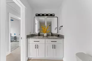 8655 Tilgham St, Houston, TX 77029 - Photo 21