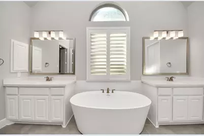 10015 Crescent Wood Drive, Missouri City, TX 77459 - Photo 31