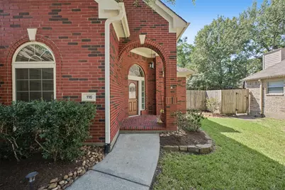 116 N Acacia Park Circle, The Woodlands, TX 77832 - Photo 5