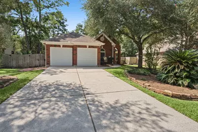 116 N Acacia Park Circle, The Woodlands, TX 77832 - Photo 3