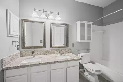 116 N Acacia Park Circle, The Woodlands, TX 77832 - Photo 31