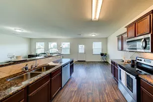 511 Oporto Path, Crosby, TX 77532 - Photo 9