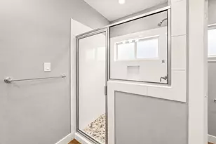 3605 Billingsley St, Houston, TX 77009 - Photo 21