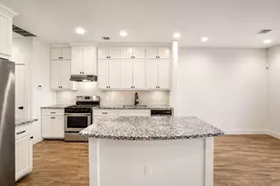 3605 Billingsley St, Houston, TX 77009 - Photo 7