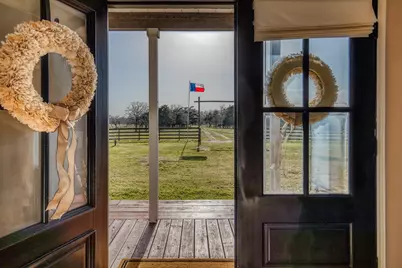 12893 E State Highway 97, Waelder, TX 78959 - Photo 7