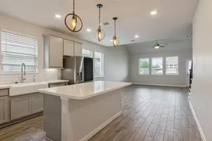 19439 Pacers Gait Ln, Tomball, TX 77377 - Photo 9
