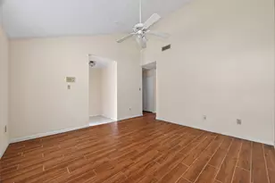 10913 Bexley Dr, Houston, TX 77099 - Photo 11