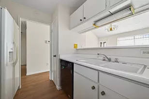10913 Bexley Dr, Houston, TX 77099 - Photo 19