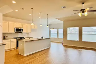 13018 Laura Lake Dr, Willis, TX 77318 - Photo 7