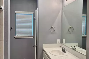 13018 Laura Lake Dr, Willis, TX 77318 - Photo 3