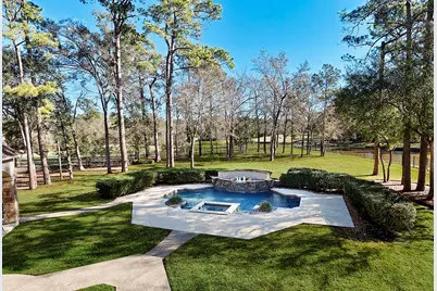 32 Palmer Woods Drive, The Woodlands, TX 77381 - Photo 35