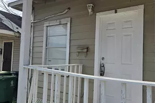 7902 Hudson St, Houston, TX 77012 - Photo 1