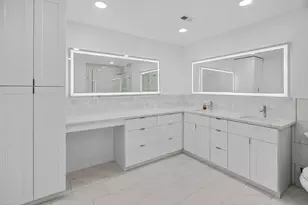 11923 Riverview Dr, Houston, TX 77077 - Photo 31