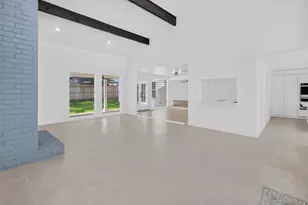 11923 Riverview Dr, Houston, TX 77077 - Photo 9