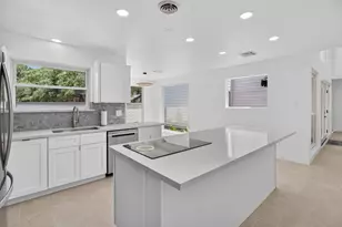 11923 Riverview Dr, Houston, TX 77077 - Photo 13