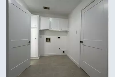 11923 Riverview Drive, Houston, TX 77077 - Photo 15