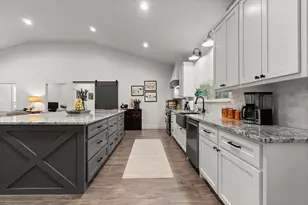 15651 Ben Wiggins Rd, Conroe, TX 77303 - Photo 13