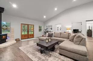 15651 Ben Wiggins Rd, Conroe, TX 77303 - Photo 9