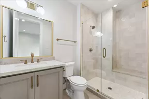 619 Bomar Ave, Houston, TX 77006 - Photo 29