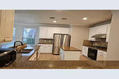 1719 Stacy Crest, Houston, TX 77008 - Photo 7