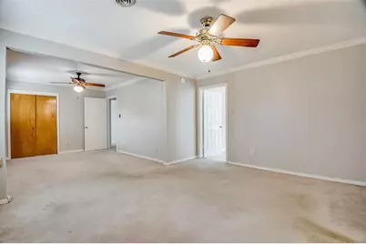 2322 Ansbury Drive, Houston, TX 77018 - Photo 13