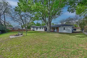 1607 S Chappell Hill St, Brenham, TX 77833 - Photo 29