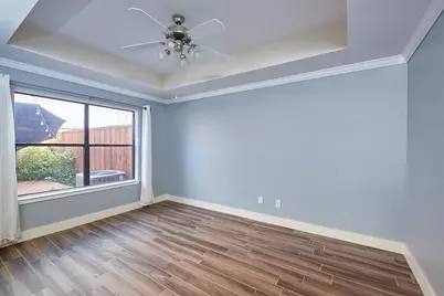 3570 Link Valley Drive, Houston, TX 77025 - Photo 11