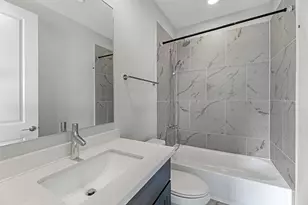 813 Bringhurst St, Houston, TX 77020 - Photo 25