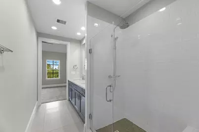 813 Bringhurst Street, Houston, TX 77020 - Photo 21