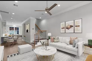 813 Bringhurst St, Houston, TX 77020 - Photo 1